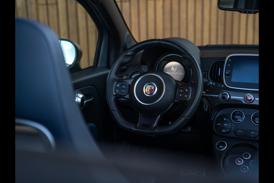 Abarth 695 C Rivale | Automaat | Akrapovic uitlaat | Carplay | Carbon dash.