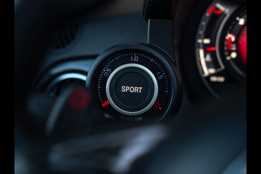 Abarth 695 C Rivale | Automaat | Akrapovic uitlaat | Carplay | Carbon dash.
