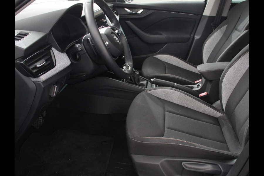 Škoda Kamiq 1.0 TSI 115pk Automaat Business Edition | Navigatie | Android Auto / Apple Carplay | Climate Control | Camera | Parkeer sensoren | Lichtmetalen Velgen | Dab | Digitale Cockpit | Keyless | Led | Cruise Control