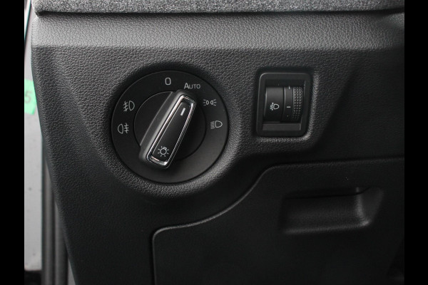Škoda Kamiq 1.0 TSI 115pk Automaat Business Edition | Navigatie | Android Auto / Apple Carplay | Climate Control | Camera | Parkeer sensoren | Lichtmetalen Velgen | Dab | Digitale Cockpit | Keyless | Led | Cruise Control
