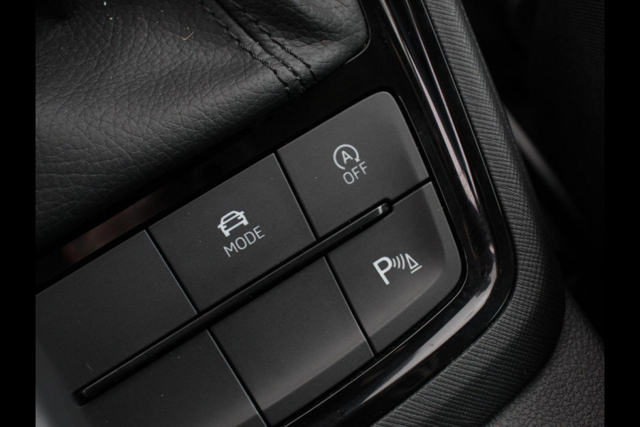 Škoda Kamiq 1.0 TSI 115pk Automaat Business Edition | Navigatie | Android Auto / Apple Carplay | Climate Control | Camera | Parkeer sensoren | Lichtmetalen Velgen | Dab | Digitale Cockpit | Keyless | Led | Cruise Control