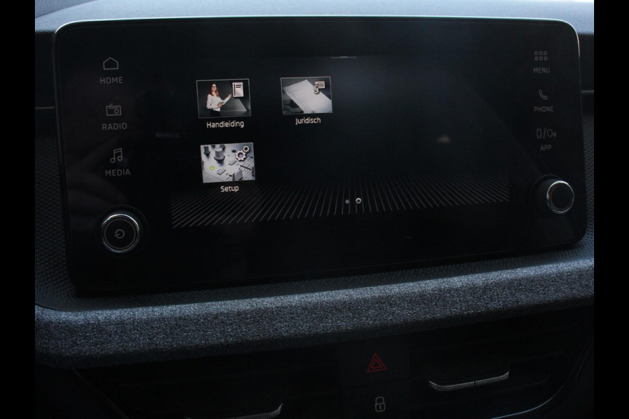 Škoda Kamiq 1.0 TSI 115pk Automaat Business Edition | Navigatie | Android Auto / Apple Carplay | Climate Control | Camera | Parkeer sensoren | Lichtmetalen Velgen | Dab | Digitale Cockpit | Keyless | Led | Cruise Control