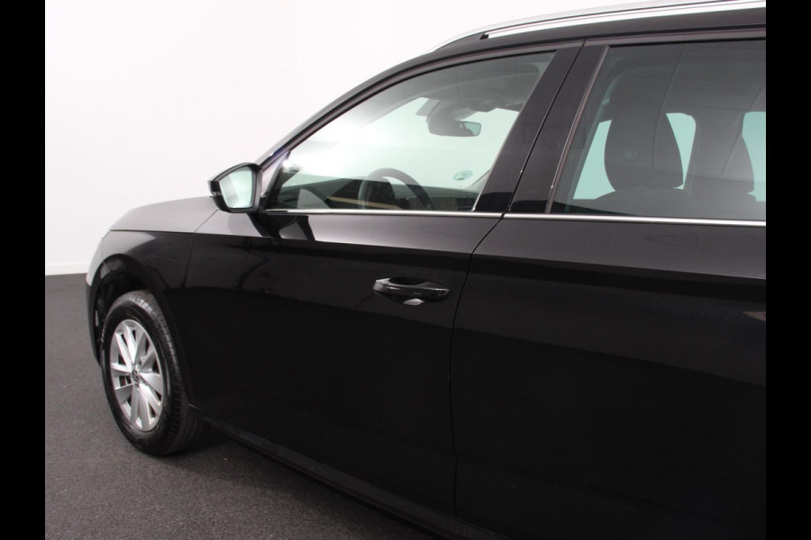 Škoda Kamiq 1.0 TSI 115pk Automaat Business Edition | Navigatie | Android Auto / Apple Carplay | Climate Control | Camera | Parkeer sensoren | Lichtmetalen Velgen | Dab | Digitale Cockpit | Keyless | Led | Cruise Control