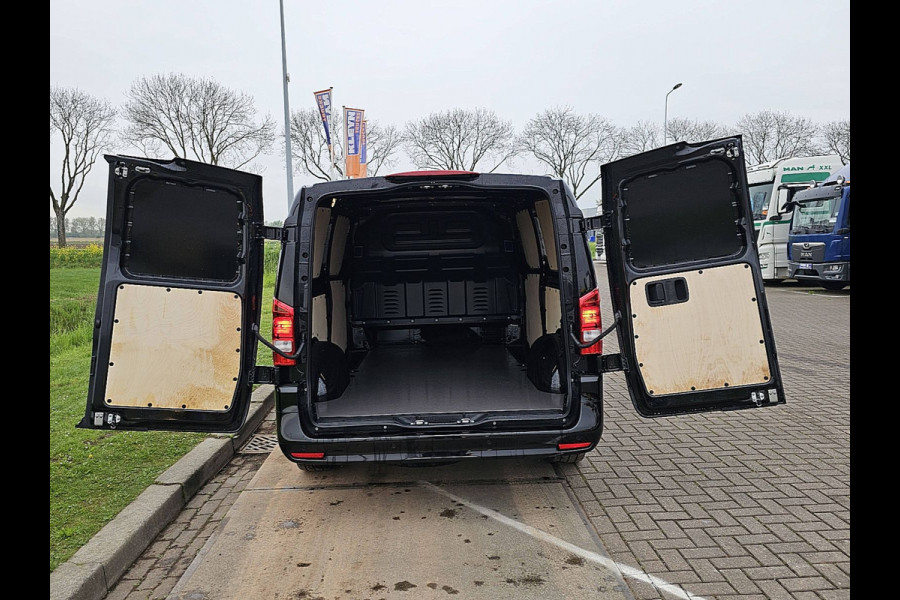 Mercedes-Benz Vito 116 CDI L3 2x-Zijdeur LED SELECT Navi Airco Automaat Bumpers-Kleur Lm-Velgen 3-Zits/ Leer DEMO BPM-Vrij!
