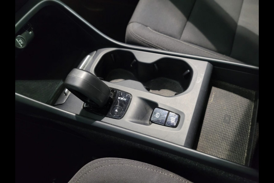 Volvo XC40 T4 Aut. Plug-in Hybrid Inscription AppleCarplay CruiseControl 211pk