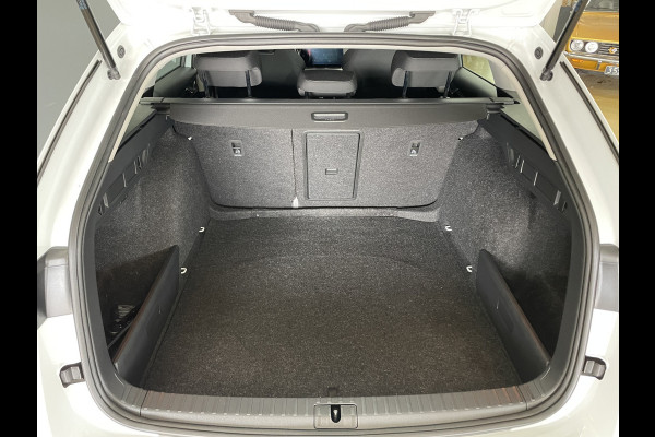 Škoda Octavia Combi 1.0 TSI Sport Business | Virtual Cockpit | Navi