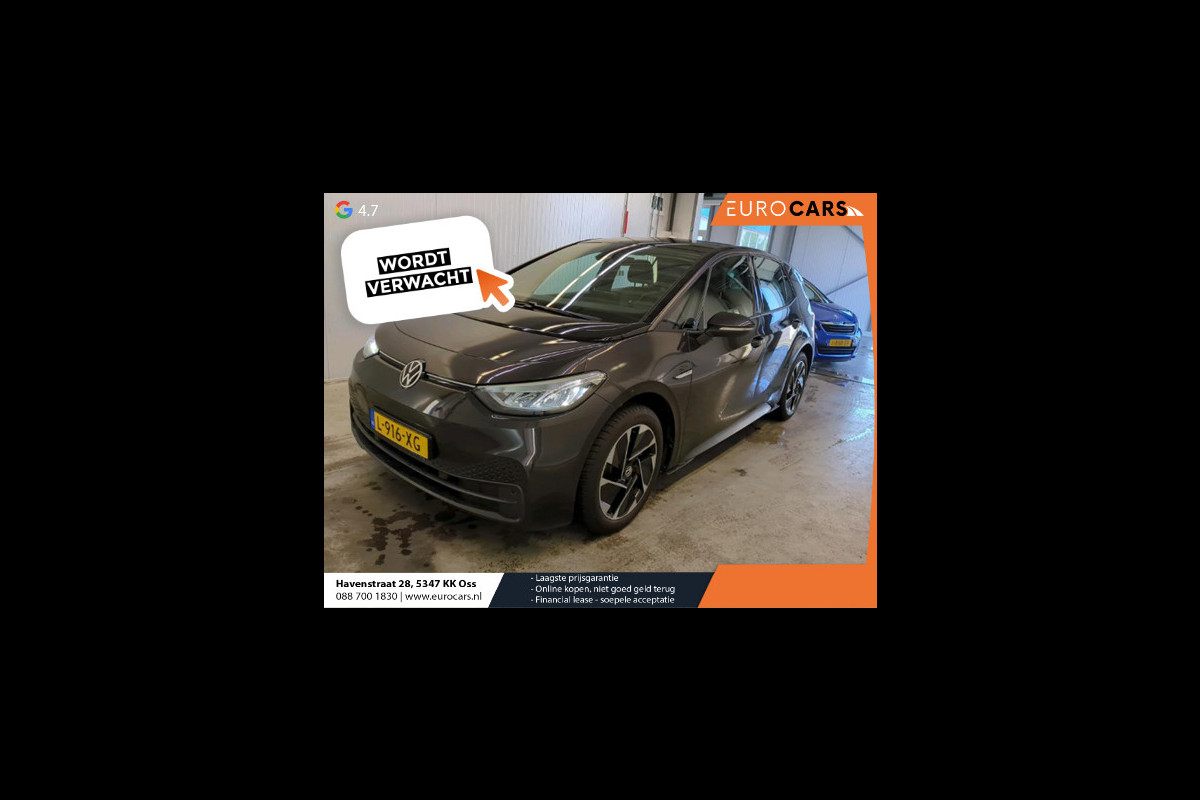 Volkswagen ID.3 Life 58 kWh Climate control Navigatie Cruise control Parkeersensoren voor + achter LED Voorstoelen verwarmd Apple Carplay/ Android Auto Volkswagen ID.3 Life 58 kWh Climate control Navigatie Cruise control Parkeersensoren voor + achter LED Voorstoelen verwarmd Apple Carplay/ Android Auto