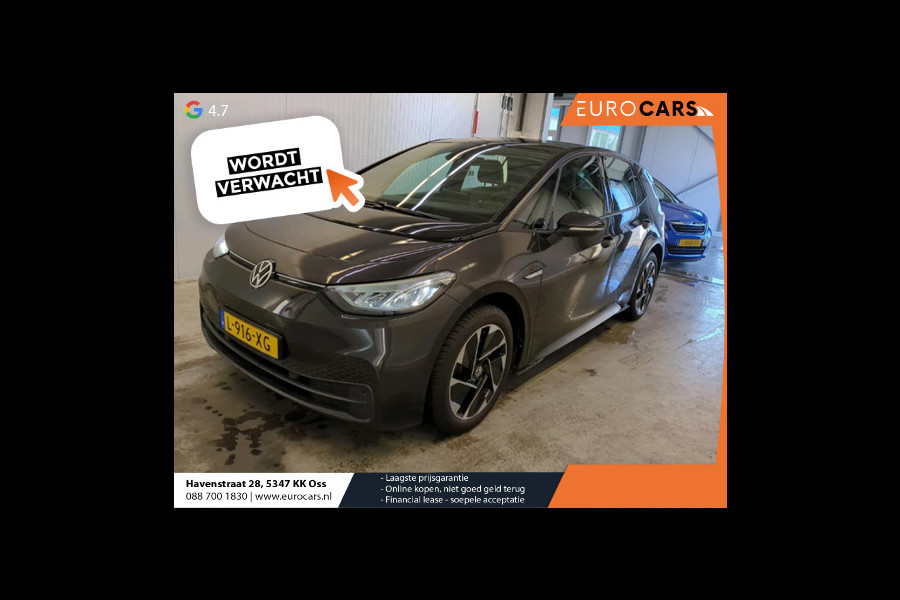 Volkswagen ID.3 Life 58 kWh Climate control Navigatie Cruise control Parkeersensoren voor + achter LED Voorstoelen verwarmd Apple Carplay/ Android Auto
