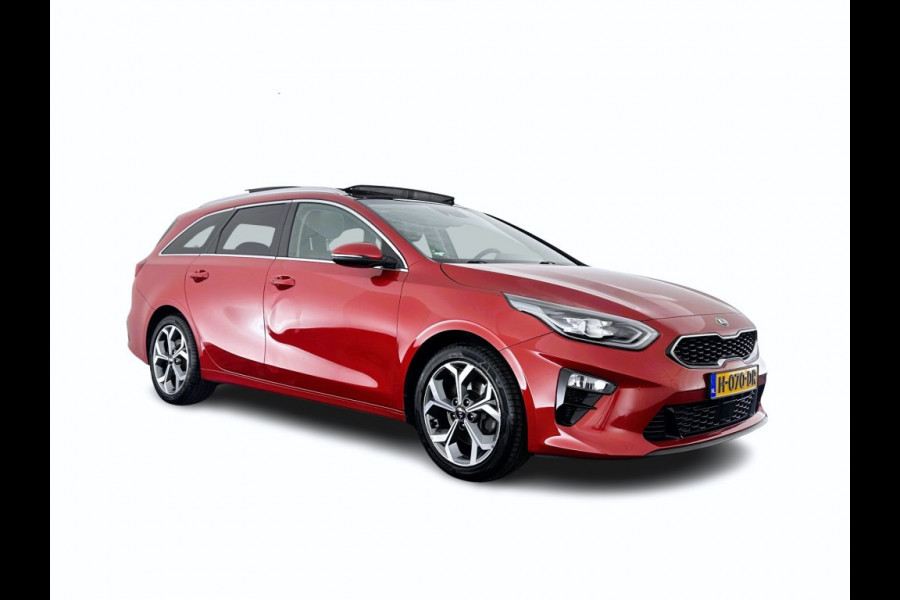 Kia Ceed Sportswagon 1.4 T-GDi ExecutiveLine Aut. *PANO | FULL-LEATHER | ADAPTIVE-CRUISE | FULL-LED | MEMORY-PACK | DIGI-COCKPIT | JBL-SOUND | BLIS | KEYLESS | COMFORT-SEATS | NAVI-FULLMAP | 17''ALU*