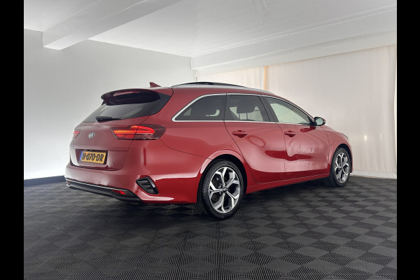 Kia Ceed Sportswagon 1.4 T-GDi ExecutiveLine Aut. *PANO | FULL-LEATHER | ADAPTIVE-CRUISE | FULL-LED | MEMORY-PACK | DIGI-COCKPIT | JBL-SOUND | BLIS | KEYLESS | COMFORT-SEATS | NAVI-FULLMAP | 17''ALU*