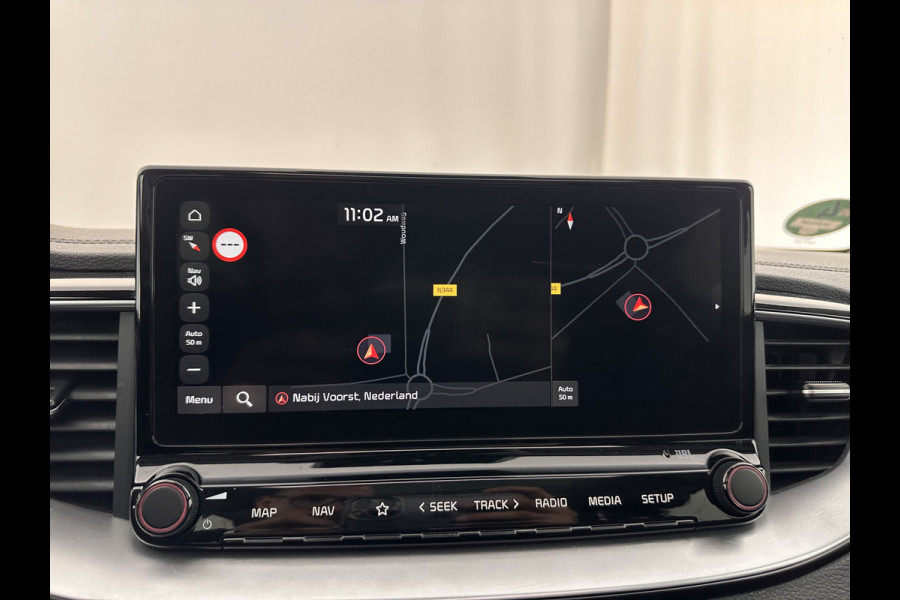Kia Ceed Sportswagon 1.4 T-GDi ExecutiveLine Aut. *PANO | FULL-LEATHER | ADAPTIVE-CRUISE | FULL-LED | MEMORY-PACK | DIGI-COCKPIT | JBL-SOUND | BLIS | KEYLESS | COMFORT-SEATS | NAVI-FULLMAP | 17''ALU*