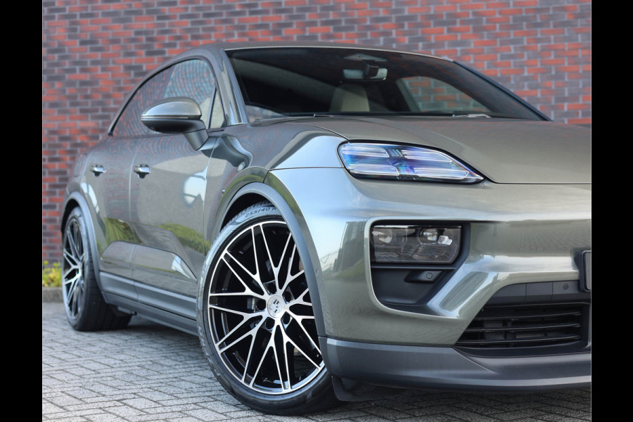 Porsche Macan 4 100 kWh *Pas. Display*BOSE*Pano*HUD*
