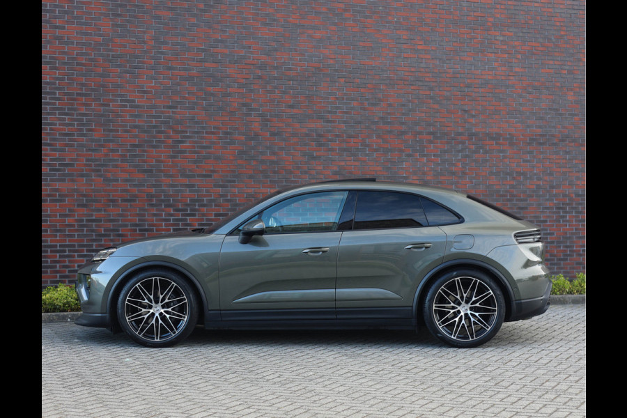Porsche Macan 4 100 kWh *Pas. Display*BOSE*Pano*HUD*