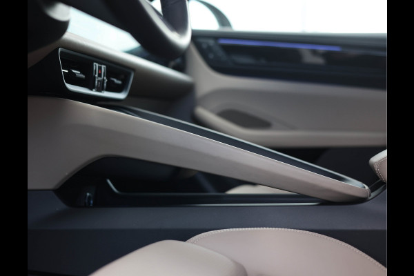 Porsche Macan 4 100 kWh *Pas. Display*BOSE*Pano*HUD*