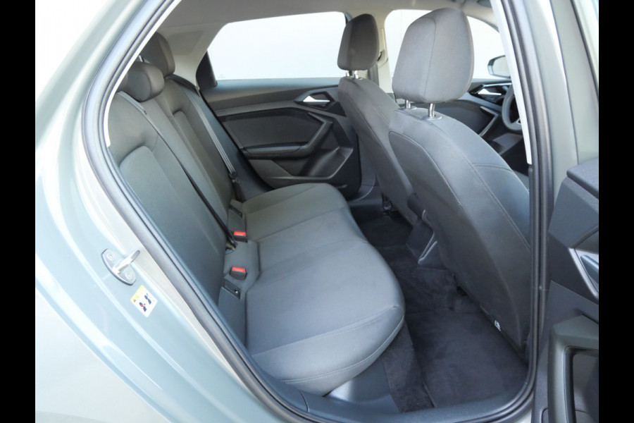 Audi A1 Sportback 30 TFSI S EDITION | AUTOMAAT | CRUISE | CARPLAY | NIEUWSTAAT | BTW-AUTO!!