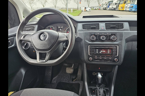 Volkswagen Caddy 2.0 TDI Automaat 102Pk Euro6 Trekhaak Stoelverwarming CruiseControl!