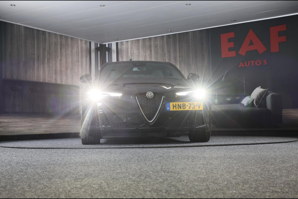 Alfa Romeo Giulia 2.0 T GME AWD Ti 280 Pk / FACELIFT / Aut / Navi / Camera / Memory / Acc / Lane Assist / Led / 19 Inch