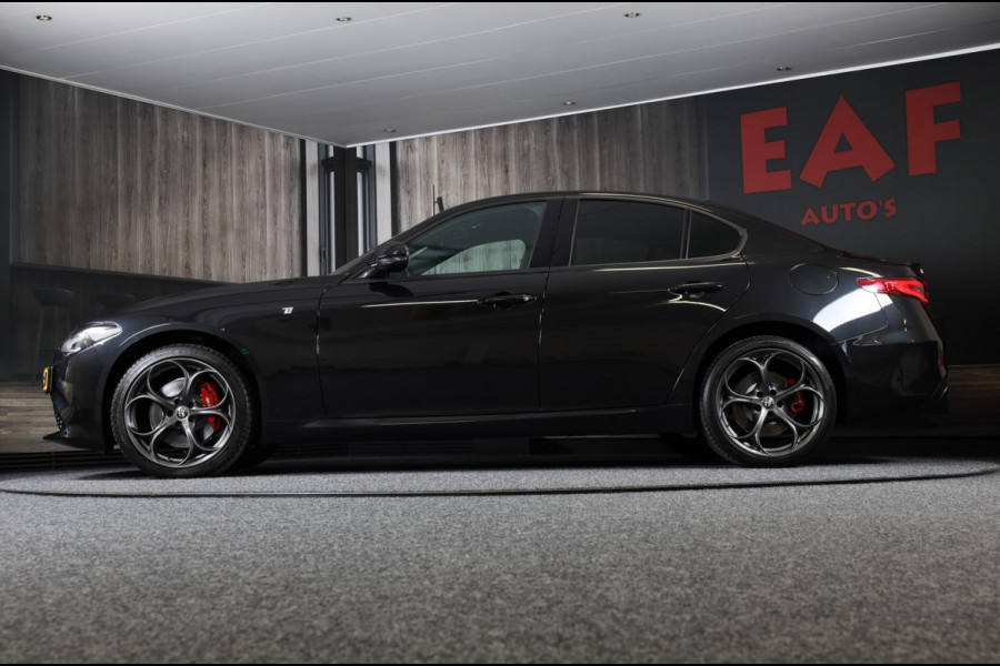 Alfa Romeo Giulia 2.0 T GME AWD Ti 280 Pk / FACELIFT / Aut / Navi / Camera / Memory / Acc / Lane Assist / Led / 19 Inch