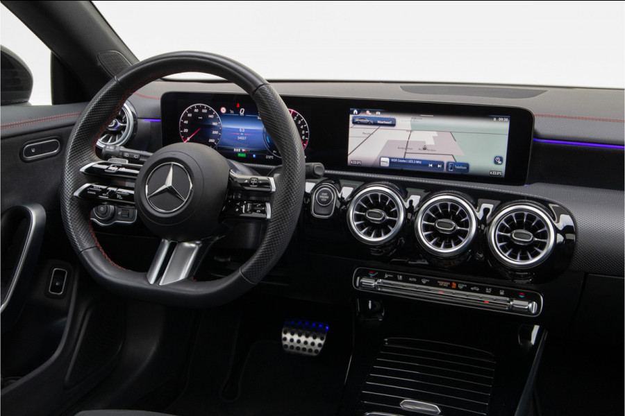 Mercedes-Benz CLA-Klasse Shooting Brake 250 e AMG Premium, Nightpack, Pano, Key-Less, Hybrid 2024