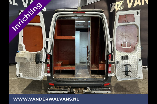 Mercedes-Benz Sprinter 316 CDI 164pk L2H2 inrichting Euro6 Airco | 2800kg Trekhaak | Cruisecontrol Parkeersensoren