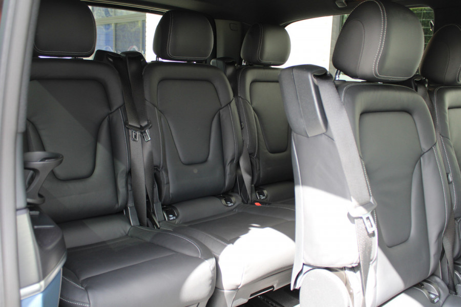 Mercedes-Benz Eqv 300 L2 / AMG / New Model / 7/8-Persoons / Luchtvering / Led / Electr Stoelen / Vol Opties / NIEUW!!