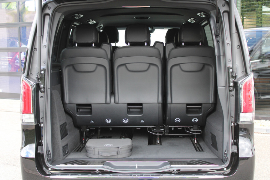 Mercedes-Benz Eqv 300 L2 / AMG / New Model / 7/8-Persoons / Luchtvering / Led / Electr Stoelen / Vol Opties / NIEUW!!