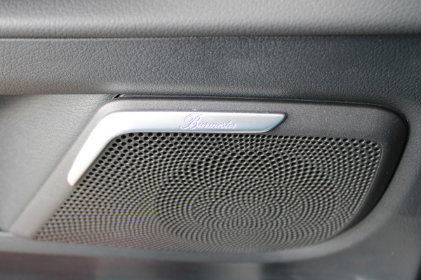 Mercedes-Benz Eqv 300 L2 / AMG / New Model / 7/8-Persoons / Luchtvering / Led / Electr Stoelen / Vol Opties / NIEUW!!