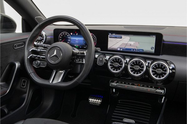 Mercedes-Benz CLA-Klasse Shooting Brake 250 e AMG Premium, Nightpack, Pano, Key-Less, Burmester, Hybrid 2024