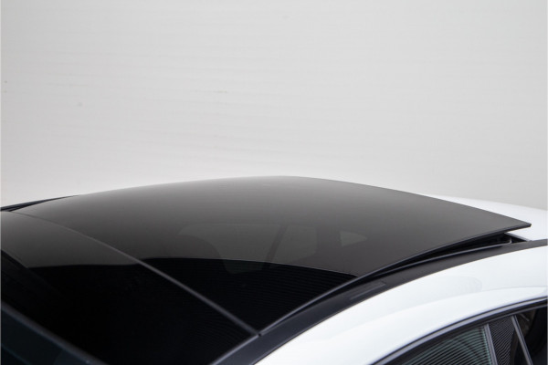 Mercedes-Benz CLA-Klasse Shooting Brake 250 e AMG Premium, Nightpack, Pano, Key-Less, Burmester, Hybrid 2024