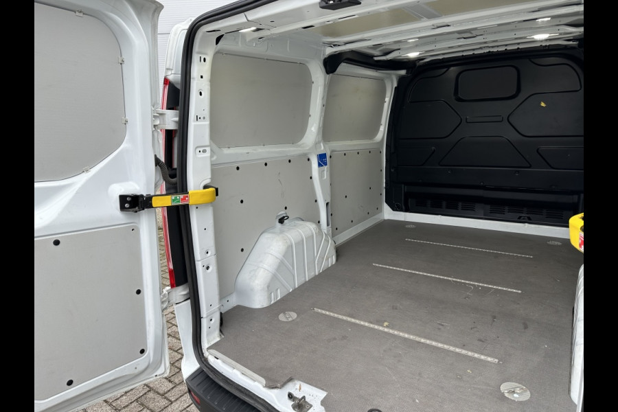 Ford Transit Custom 320 2.0 TDCI L1H1 Trend 130PK DRIVERPACK! LAADRUIMTE PACK!