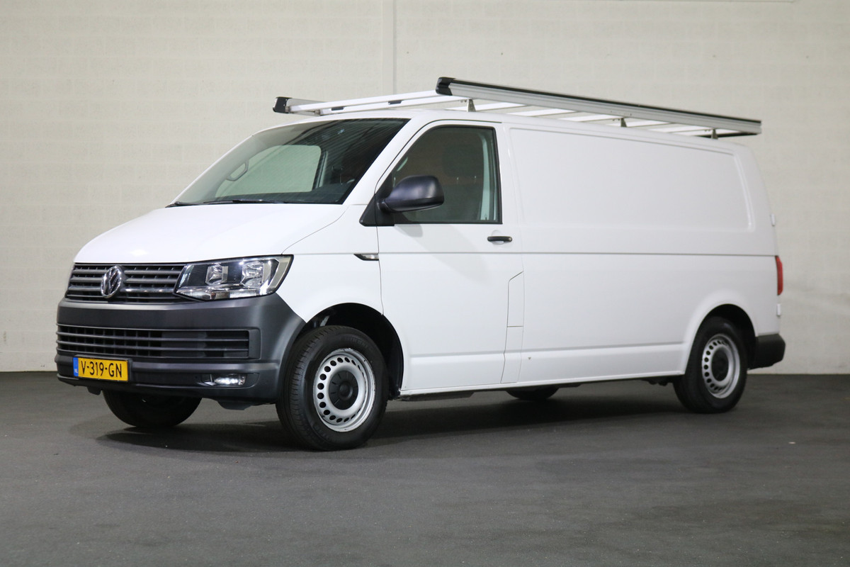 Volkswagen Transporter 2.0 TDI L2 H1 Euro 6 Airco Cruise Trekhaak Volkswagen Transporter 2.0 TDI L2 H1 Euro 6 Airco Cruise Trekhaak
