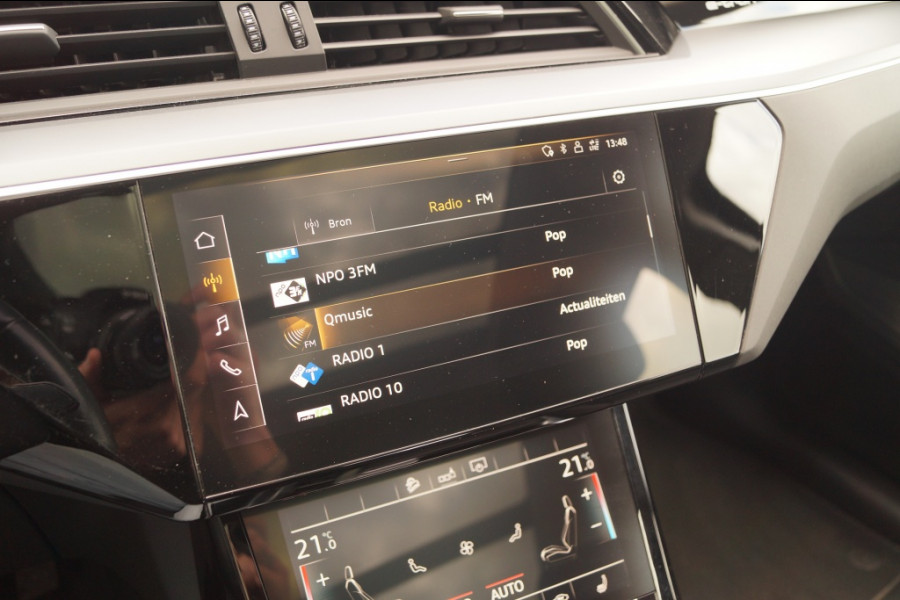 Audi e-tron e-tron 50 71kWh Launch Edition Plus -LEER-PANO-NAVI-ECC-
