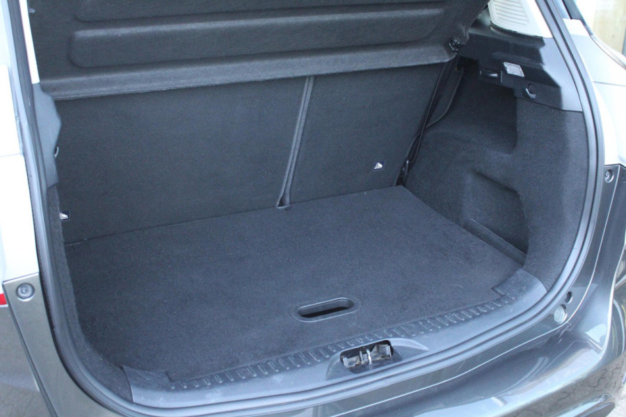 Ford B-MAX 1.0 EcoBoost Titanium | Trekhaak | Climate Control | Cruise Control | Camera | Lichtmetalen Velgen |