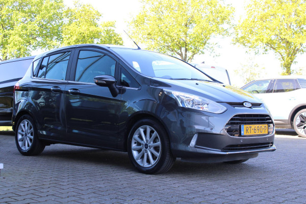 Ford B-MAX 1.0 EcoBoost Titanium | Trekhaak | Climate Control | Cruise Control | Camera | Lichtmetalen Velgen |