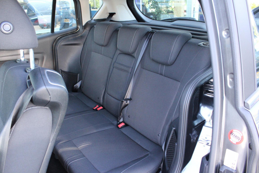 Ford B-MAX 1.0 EcoBoost Titanium | Trekhaak | Climate Control | Cruise Control | Camera | Lichtmetalen Velgen |