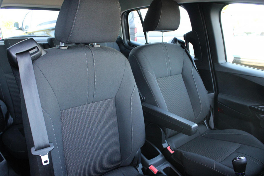 Ford B-MAX 1.0 EcoBoost Titanium | Trekhaak | Climate Control | Cruise Control | Camera | Lichtmetalen Velgen |