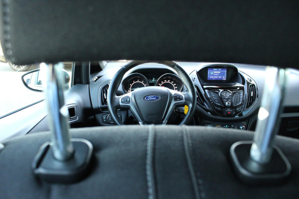 Ford B-MAX 1.0 EcoBoost Titanium | Trekhaak | Climate Control | Cruise Control | Camera | Lichtmetalen Velgen |