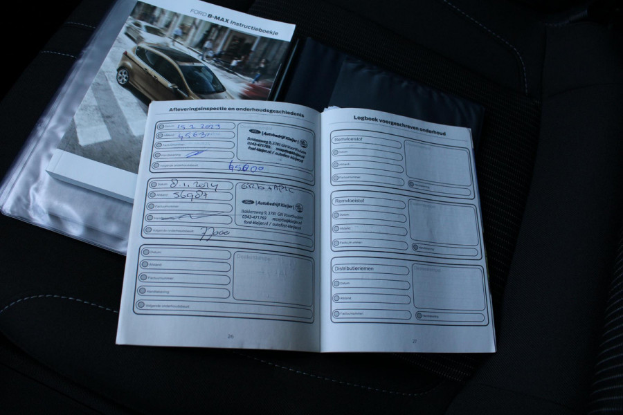Ford B-MAX 1.0 EcoBoost Titanium | Trekhaak | Climate Control | Cruise Control | Camera | Lichtmetalen Velgen |