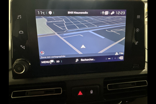 Citroën ë-Berlingo M Shine 50 kWh | 7 PERSOONS! | Head-up display | Park assist pakket | Navigatie pakket | Winterpakket | SoH (batterijcheck) 100 % score!