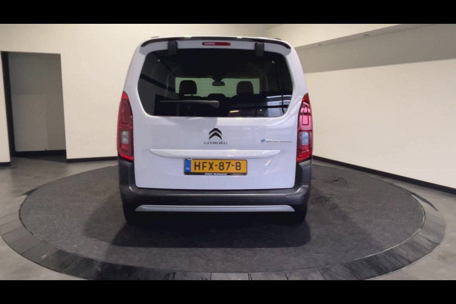 Citroën ë-Berlingo M Shine 50 kWh | 7 PERSOONS! | Head-up display | Park assist pakket | Navigatie pakket | Winterpakket | SoH (batterijcheck) 100 % score!