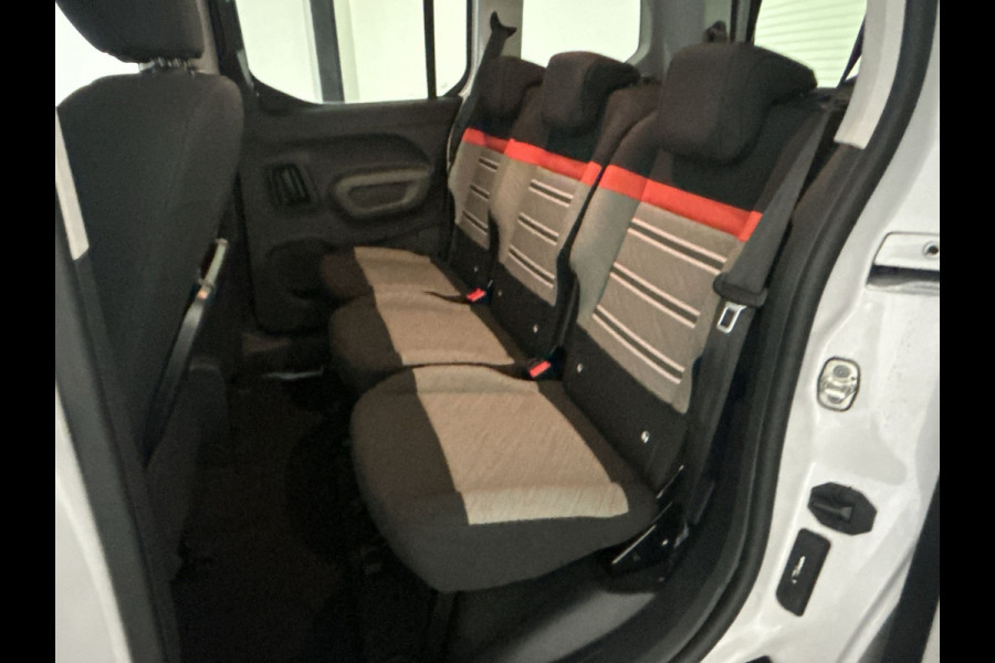 Citroën ë-Berlingo M Shine 50 kWh | 7 PERSOONS! | Head-up display | Park assist pakket | Navigatie pakket | Winterpakket | SoH (batterijcheck) 100 % score!
