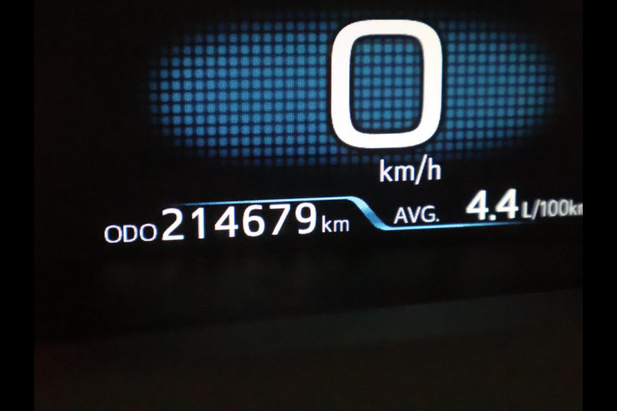 Toyota Prius 1.8 Dynamic Sport | 1e eigenaar | Dealer onderhouden | Stoelverwarming |