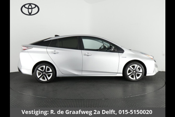 Toyota Prius 1.8 Dynamic Sport | 1e eigenaar | Dealer onderhouden | Stoelverwarming |