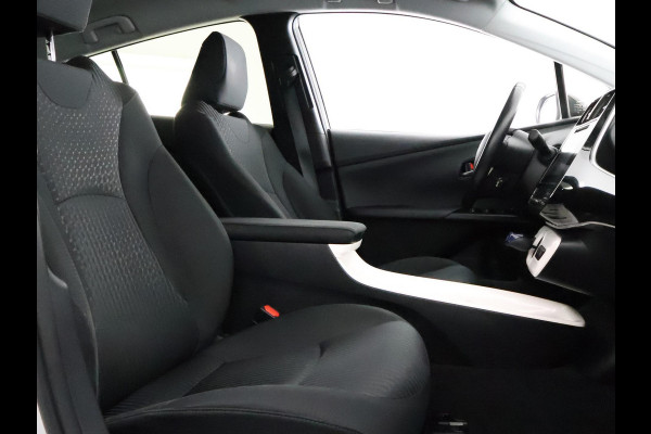 Toyota Prius 1.8 Dynamic Sport | 1e eigenaar | Dealer onderhouden | Stoelverwarming |