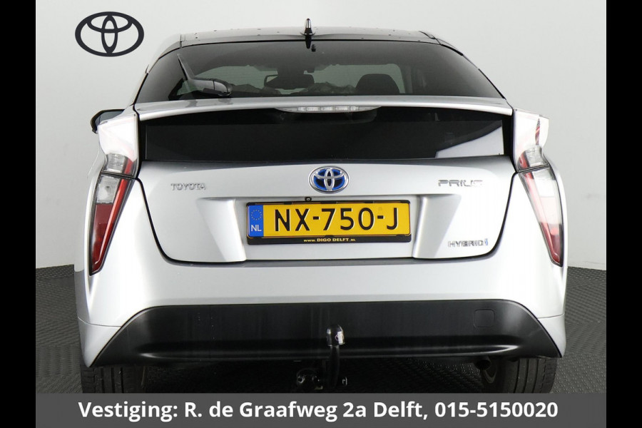 Toyota Prius 1.8 Dynamic Sport | 1e eigenaar | Dealer onderhouden | Stoelverwarming |