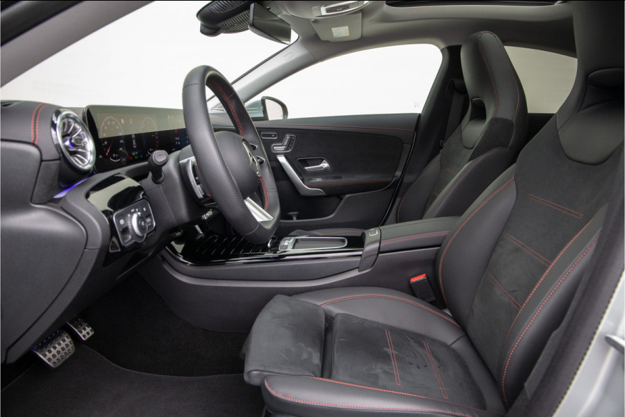 Mercedes-Benz CLA-Klasse 250 e AMG Facelift, Panorama, Burmester, Memory, Sfeerverlichting, Hybrid 2024