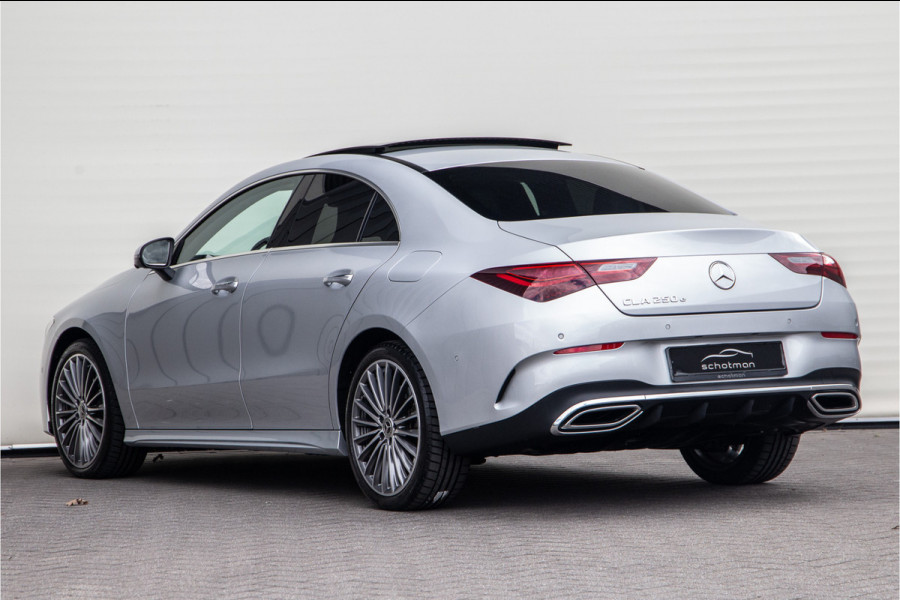 Mercedes-Benz CLA-Klasse 250 e AMG Facelift, Panorama, Burmester, Memory, Sfeerverlichting, Hybrid 2024