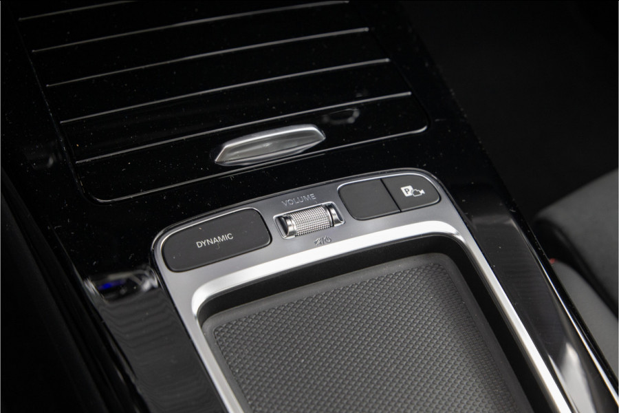 Mercedes-Benz CLA-Klasse 250 e AMG Facelift, Panorama, Burmester, Memory, Sfeerverlichting, Hybrid 2024