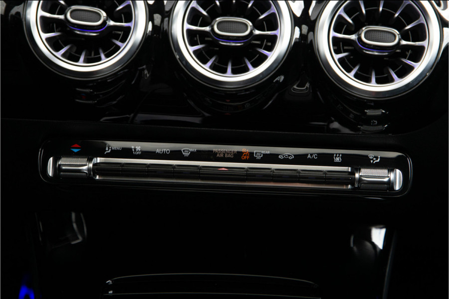 Mercedes-Benz CLA-Klasse 250 e AMG Facelift, Panorama, Burmester, Memory, Sfeerverlichting, Hybrid 2024
