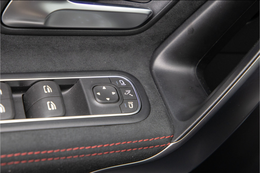 Mercedes-Benz CLA-Klasse 250 e AMG Facelift, Panorama, Burmester, Memory, Sfeerverlichting, Hybrid 2024